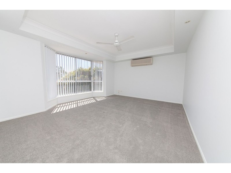 87 Sandalwood Drive, Yamanto QLD 4305