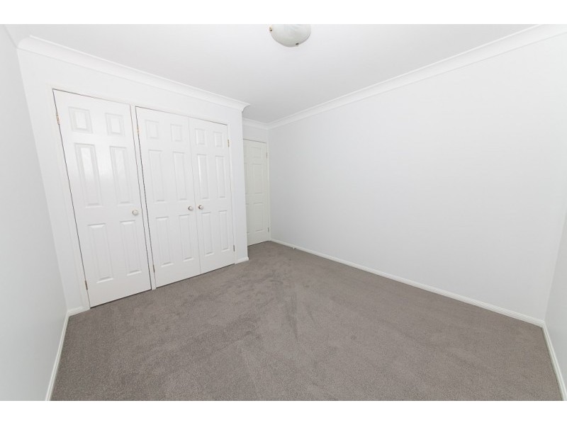 87 Sandalwood Drive, Yamanto QLD 4305