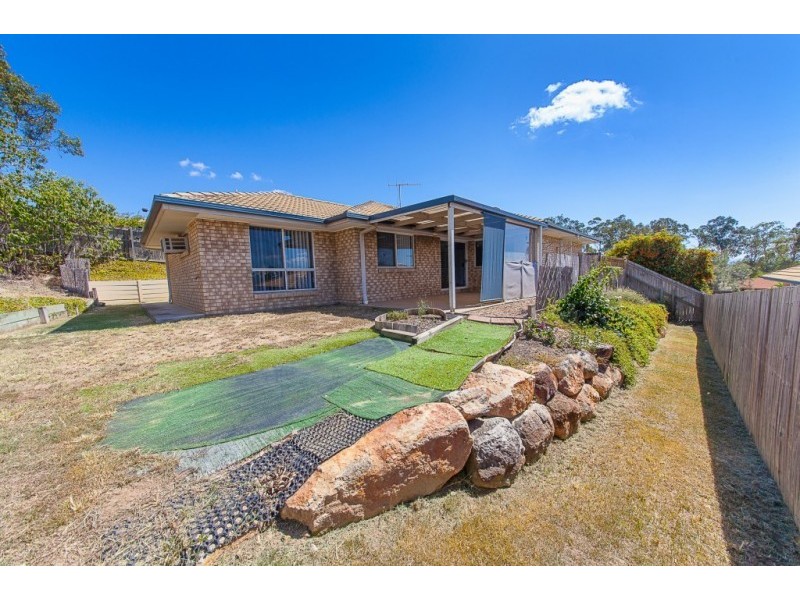 87 Sandalwood Drive, Yamanto QLD 4305