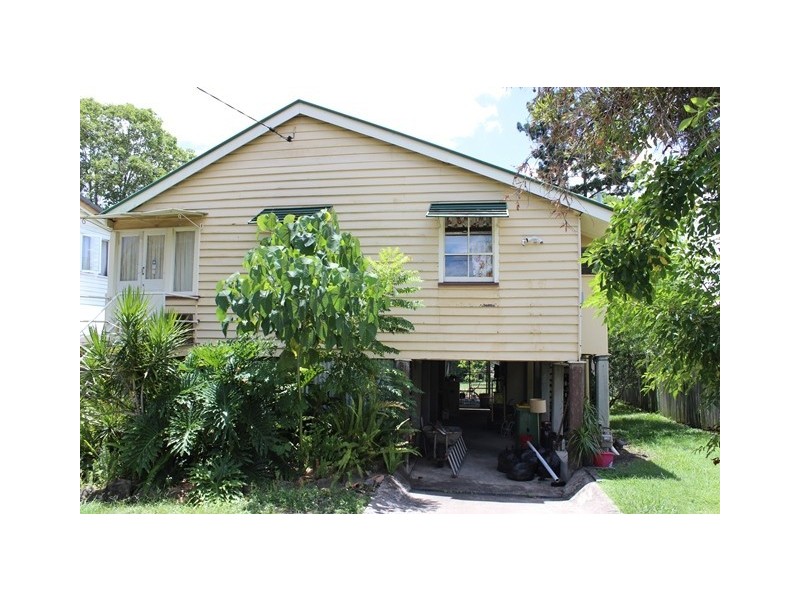 54B Railway Street, Booval QLD 4304