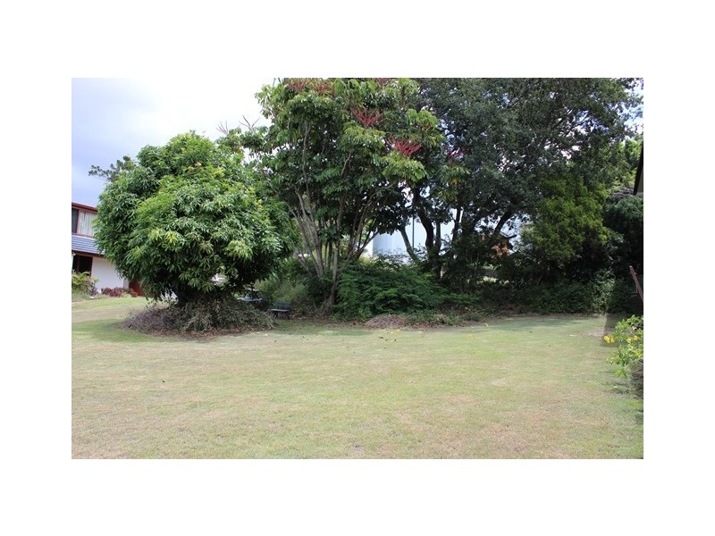 6 Whitehead Street, Eastern Heights QLD 4305