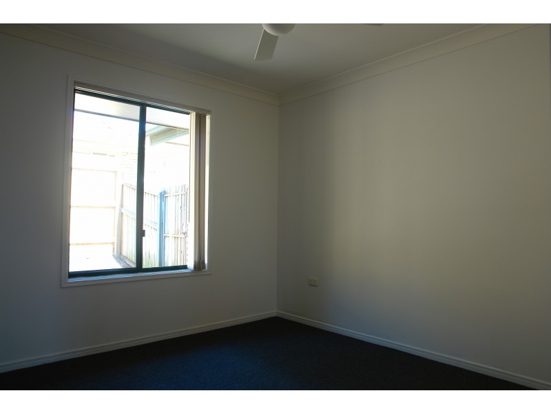 6 Morris Street, Flinders View QLD 4305
