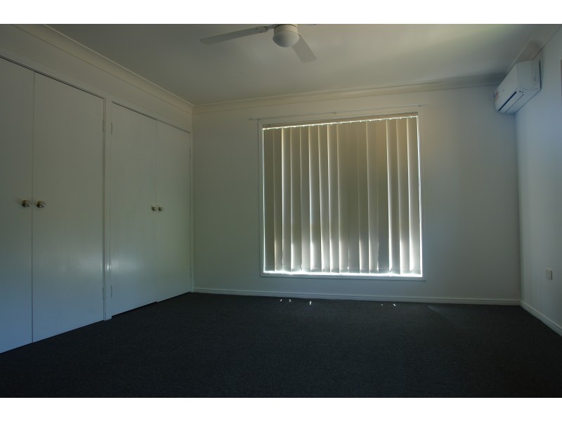 6 Morris Street, Flinders View QLD 4305