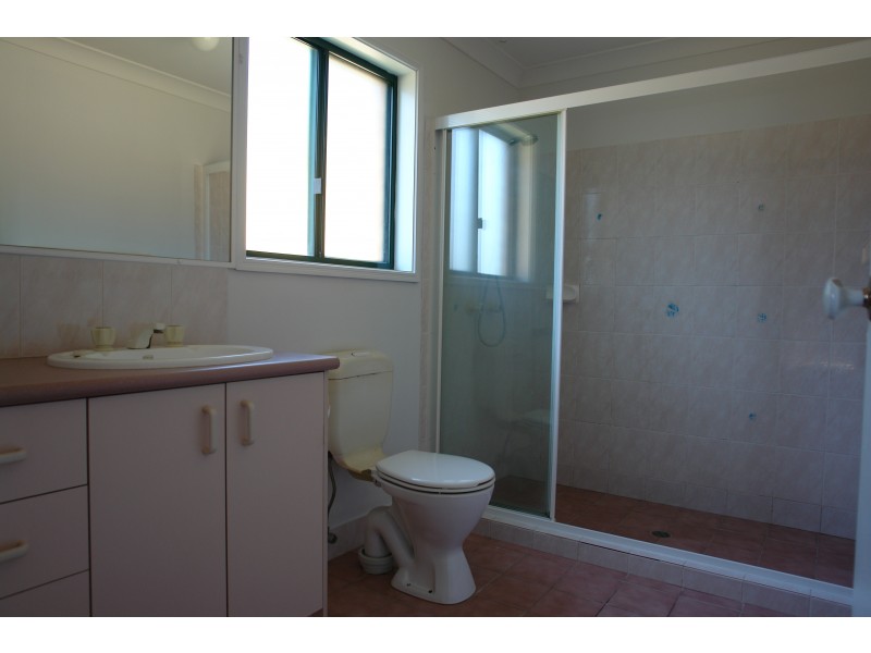 6 Morris Street, Flinders View QLD 4305