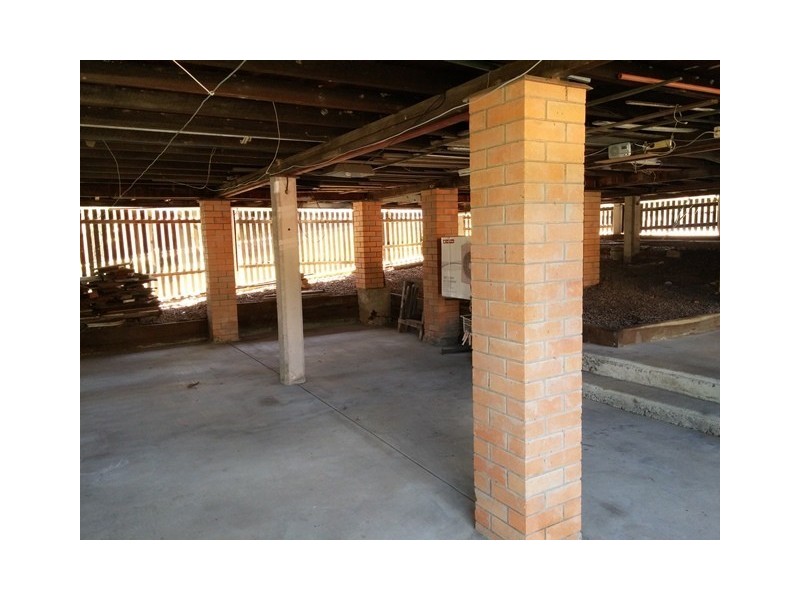 4 Taylor Street, Bundamba QLD 4304