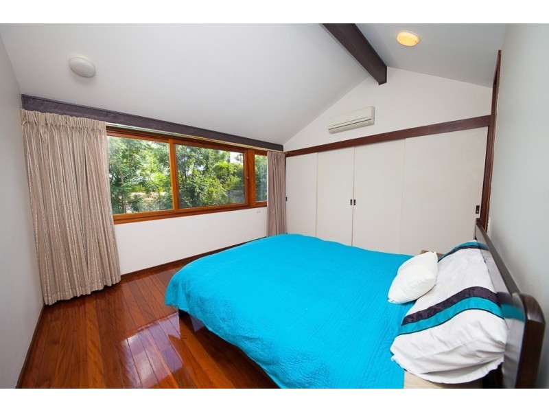 6A Whitehead Street, Eastern Heights QLD 4305