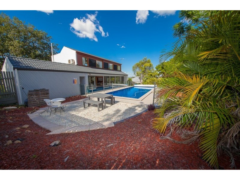 6A Whitehead Street, Eastern Heights QLD 4305