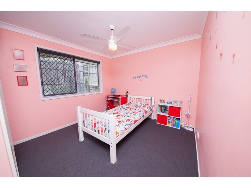 6 Homestead Place, Brassall QLD 4305