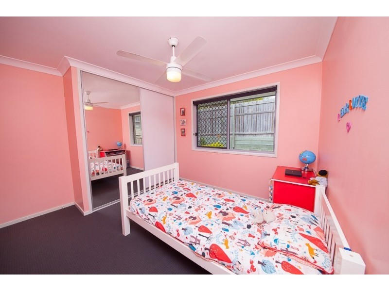 6 Homestead Place, Brassall QLD 4305