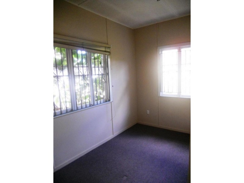 54a Railway Street, Booval QLD 4304