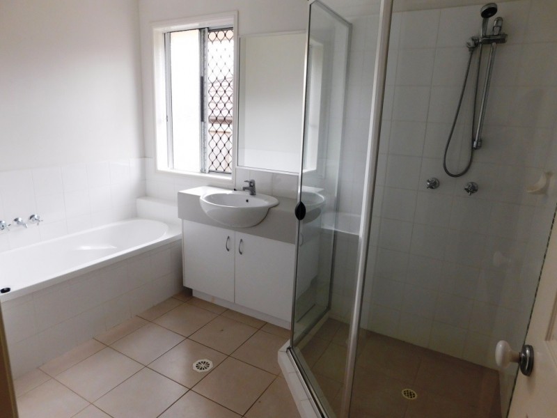 32 Katie Way, Raceview QLD 4305