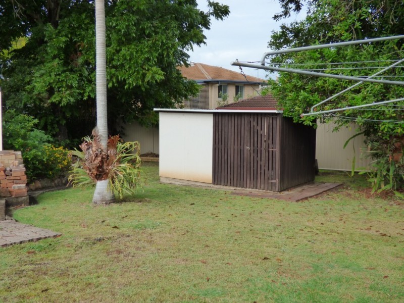 48 Alice Street, Silkstone QLD 4304