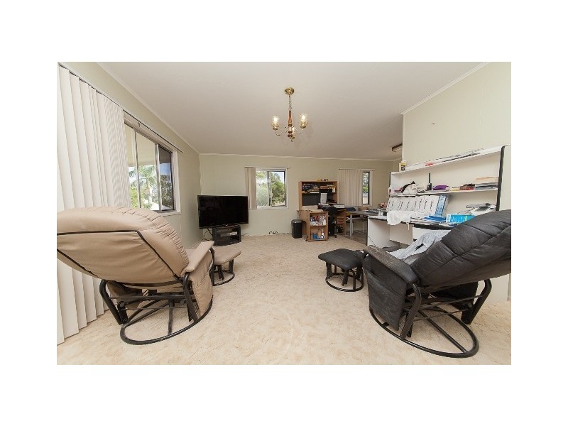 27A Hayes Street, Brassall QLD 4305