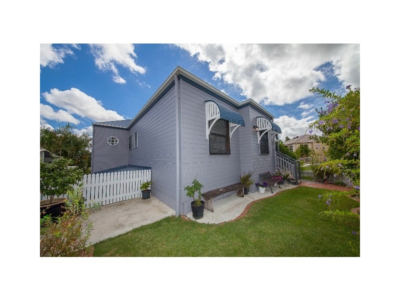 25 Ash Avenue, Springfield Lakes QLD 4300