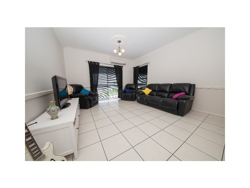 25 Ash Avenue, Springfield Lakes QLD 4300