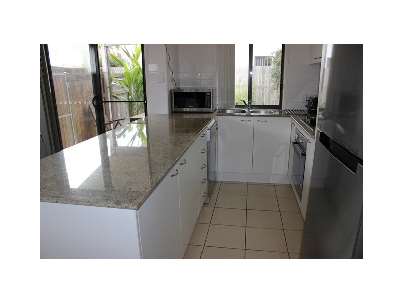 73/40 Gledson Street, North Booval QLD 4304