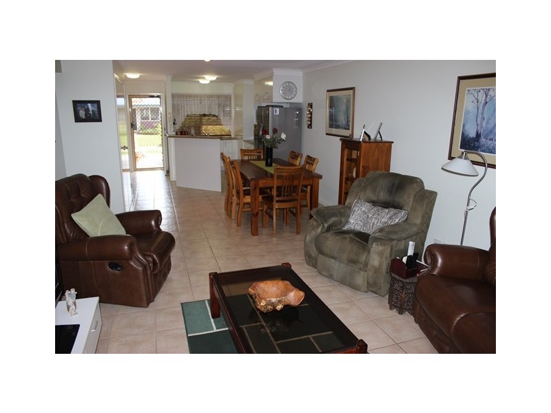 23/2 Workshops Street, Brassall QLD 4305