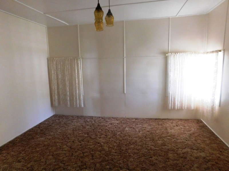 26 Pommer Street, Brassall QLD 4305