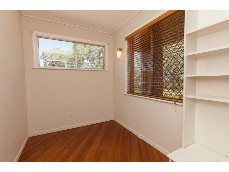 47 Keogh Street, Ipswich QLD 4305