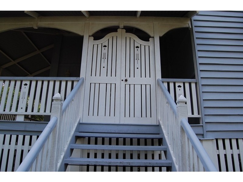 46 Whitehill Road, Eastern Heights QLD 4305