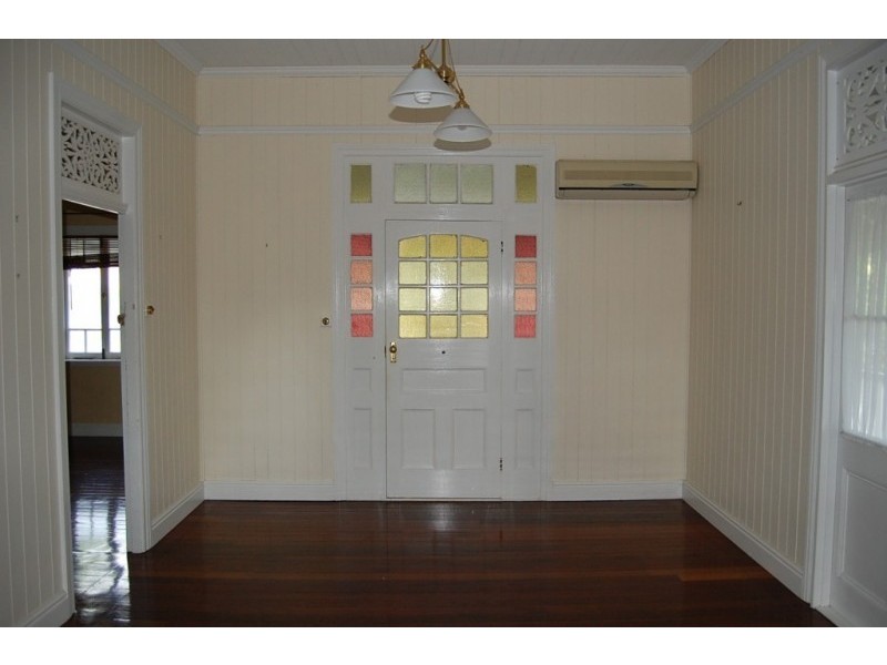 46 Whitehill Road, Eastern Heights QLD 4305