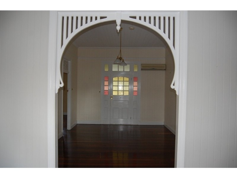 46 Whitehill Road, Eastern Heights QLD 4305