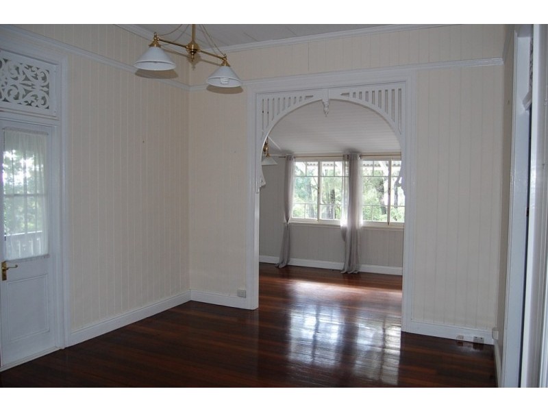 46 Whitehill Road, Eastern Heights QLD 4305