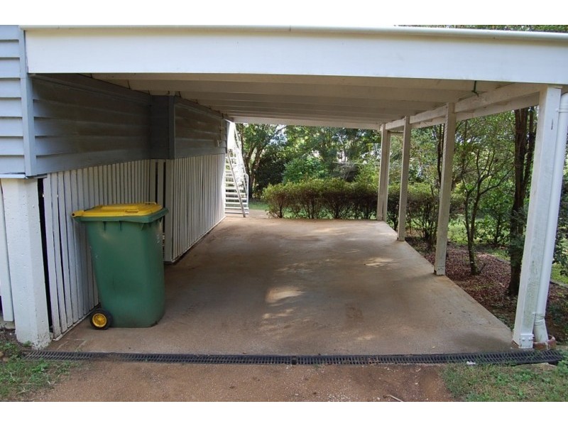 46 Whitehill Road, Eastern Heights QLD 4305