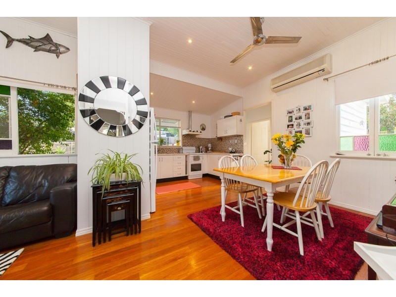 2 Maher Street, North Ipswich QLD 4305