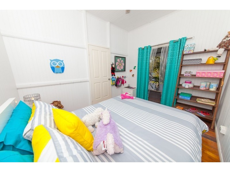 2 Maher Street, North Ipswich QLD 4305