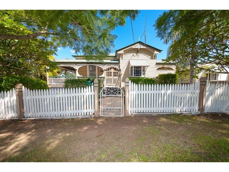 20 Park Street, Ipswich QLD 4305