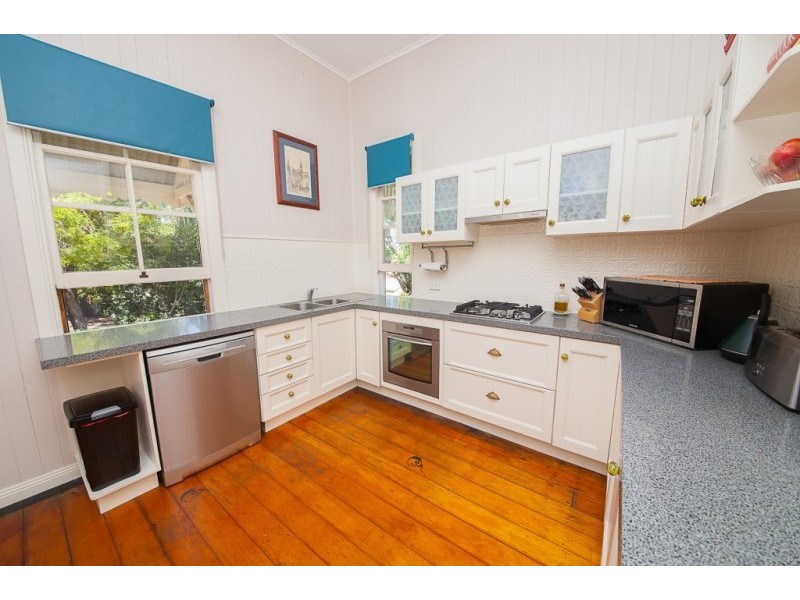 20 Park Street, Ipswich QLD 4305
