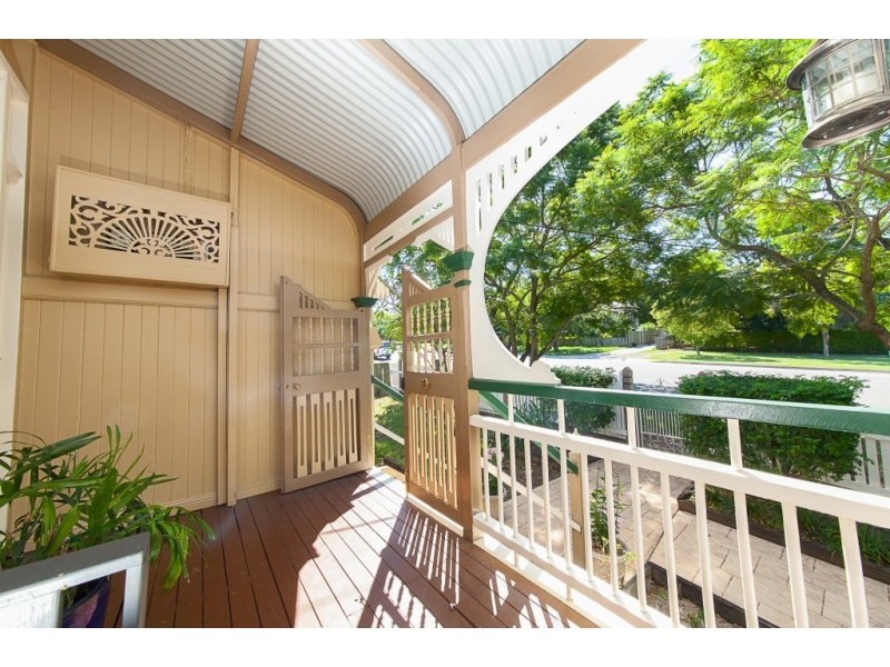 20 Park Street, Ipswich QLD 4305