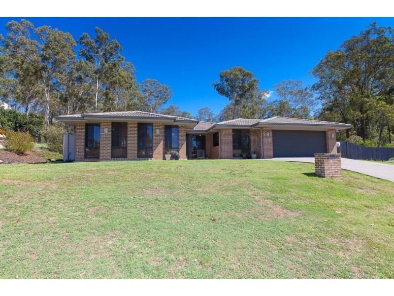 20 Shiloh Court, Pine Mountain QLD 4306