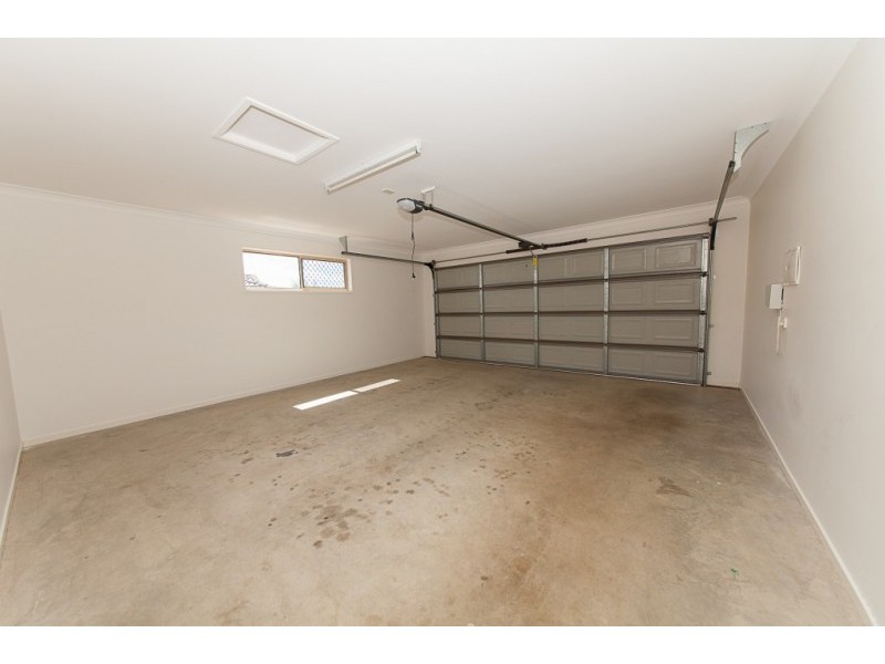 2/6 Tawney Street, Lowood QLD 4311