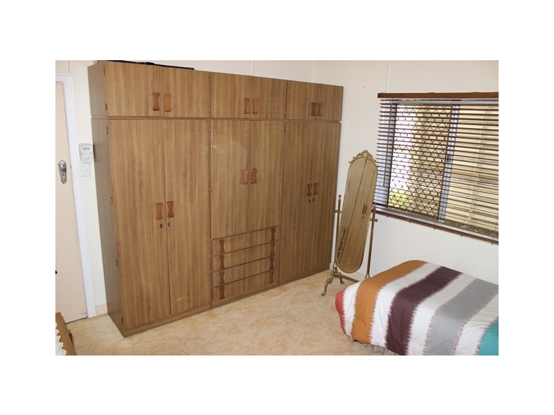 35 Hill Street, North Ipswich QLD 4305