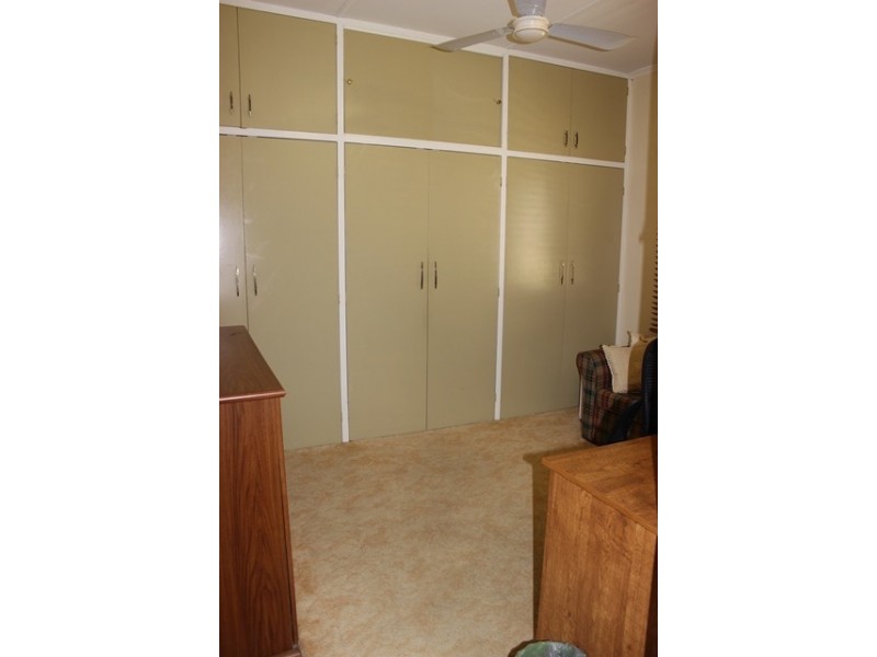 35 Hill Street, North Ipswich QLD 4305