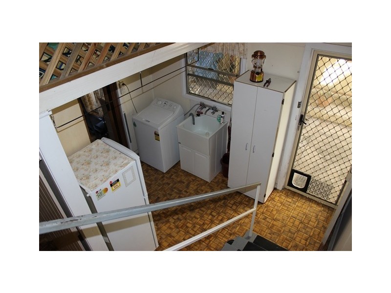 35 Hill Street, North Ipswich QLD 4305