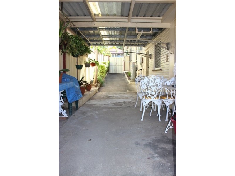 35 Hill Street, North Ipswich QLD 4305