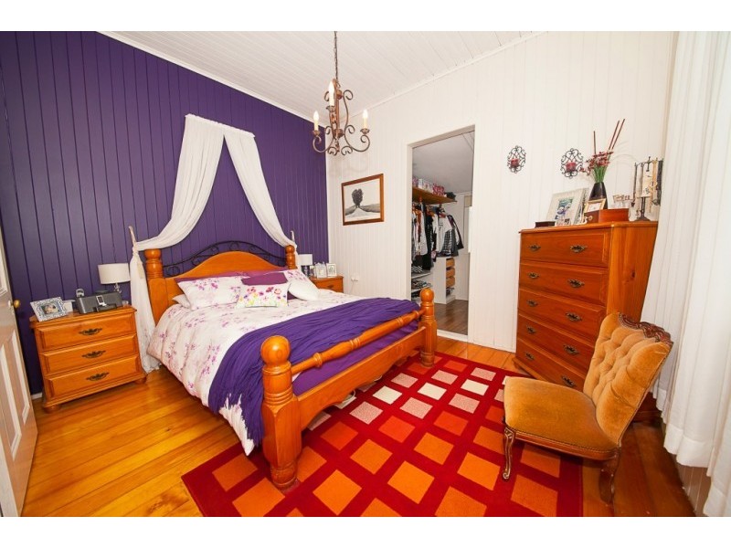 6 High Street, Ebbw Vale QLD 4304