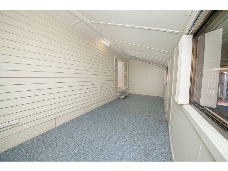 99 Brisbane Road, Booval QLD 4304