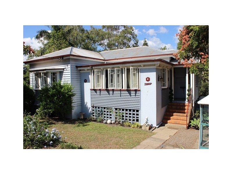 15 Holmes Street, North Ipswich QLD 4305