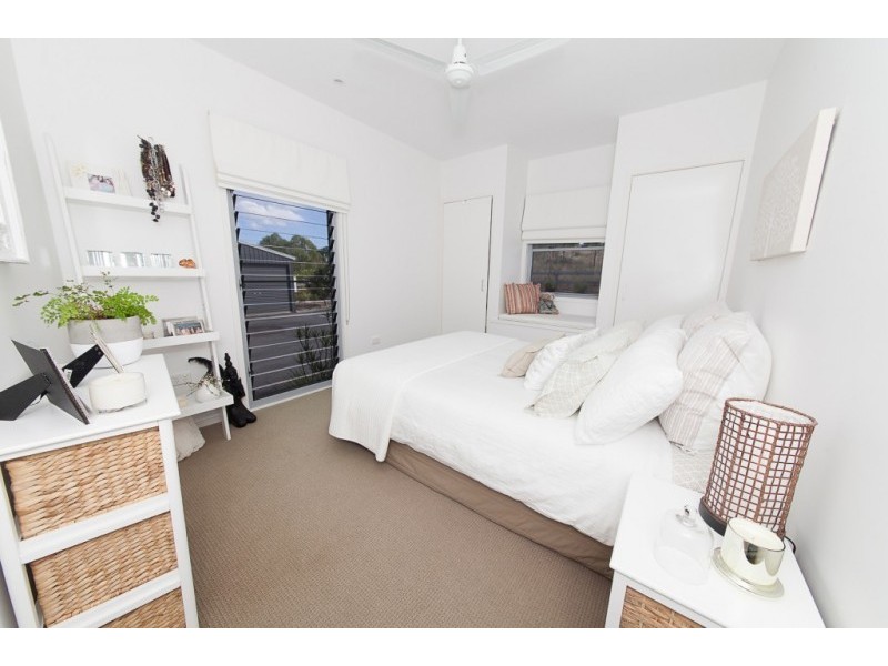 Lot 5 27 F Holts Road, Pine Mountain QLD 4306