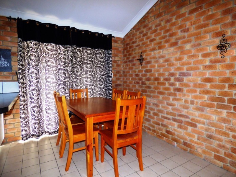 31 Greenway Street, Churchill QLD 4305