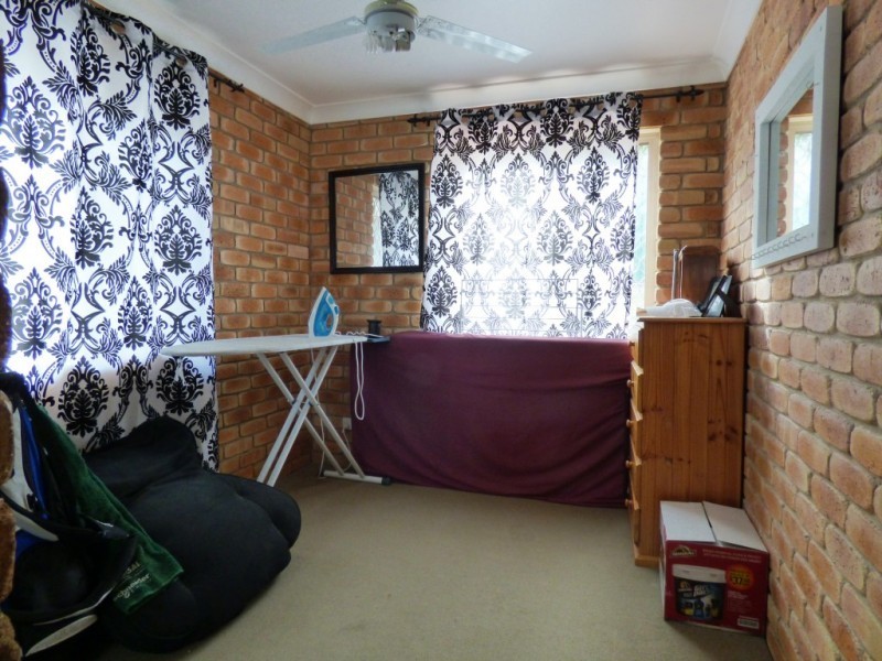 31 Greenway Street, Churchill QLD 4305