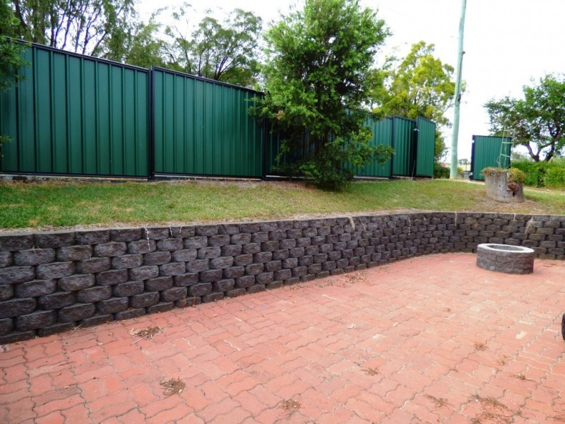 31 Greenway Street, Churchill QLD 4305