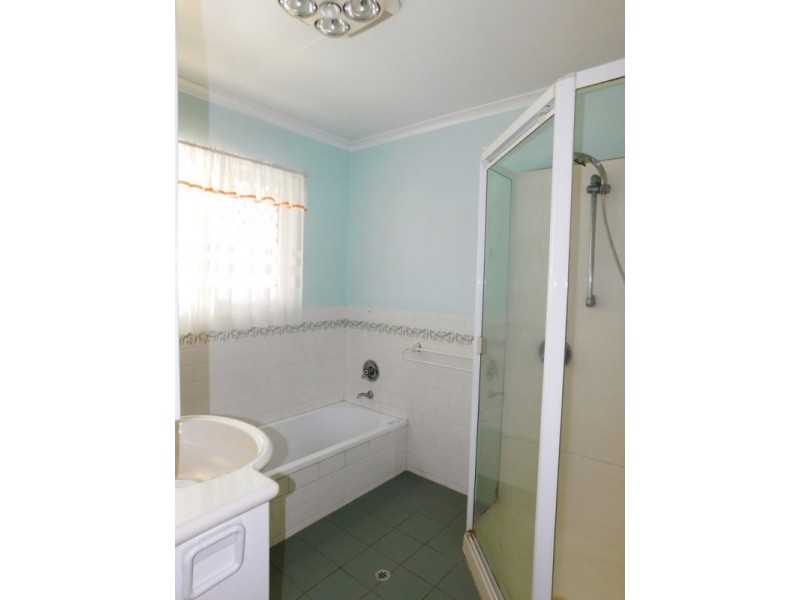 3 Victory Street, Raceview QLD 4305