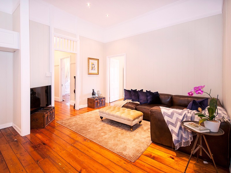 58 Thorn Street, Ipswich QLD 4305
