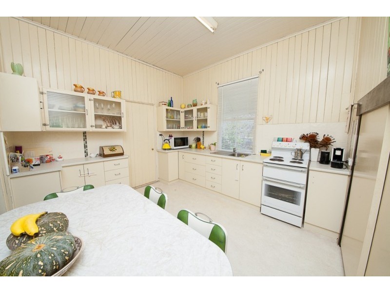 7 Mary Street, Bundamba QLD 4304