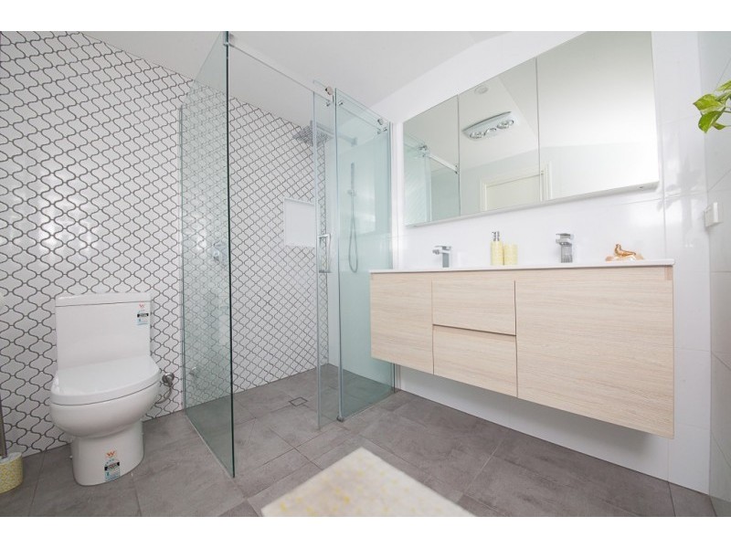 7 Mary Street, Bundamba QLD 4304
